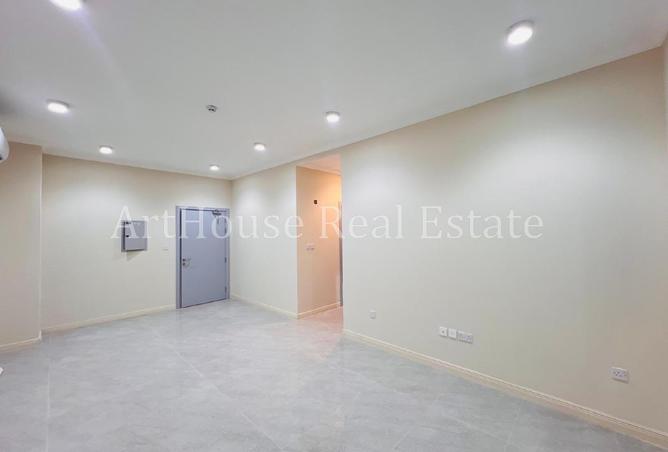 52640102 - Property Image 2