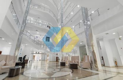 Apartment - Studio - 1 Bathroom for rent in Al Sadd Road - Al Sadd - Doha