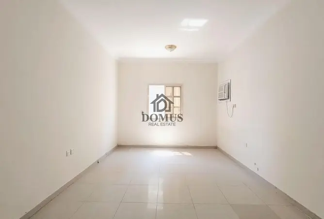 63810186 - Property Image 2