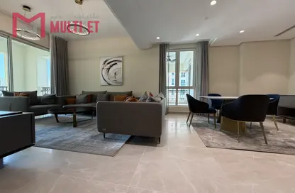 Apartment - 2 Bedrooms - 3 Bathrooms for rent in Viva West - Viva Bahriyah - The Pearl Island - Doha