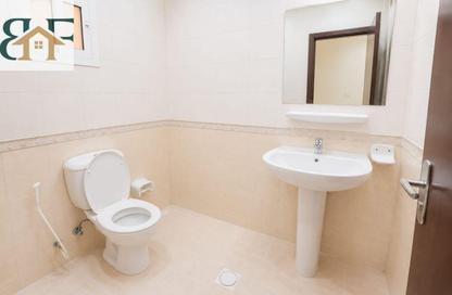 Apartment - 2 - 2 for rent in Al Mansoura - Al Mansoura - Doha