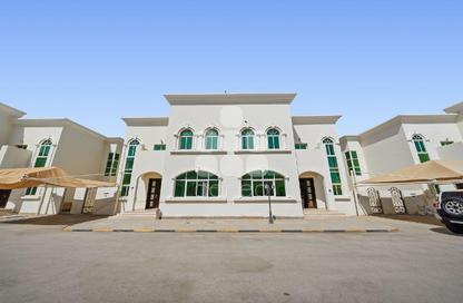 فيلا - 6 غرف نوم - 7 حمامات للايجار في الريان - الريان - الدوحة