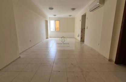 Apartment - 3 Bedrooms - 3 Bathrooms for rent in Muntazah 7 - Al Muntazah - Doha