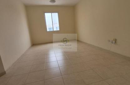 Apartment - 3 Bedrooms - 3 Bathrooms for rent in Muntazah 7 - Al Muntazah - Doha