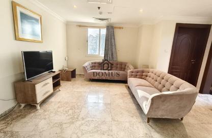Apartment - 1 - 1 for rent in Banks street - Musheireb - Doha