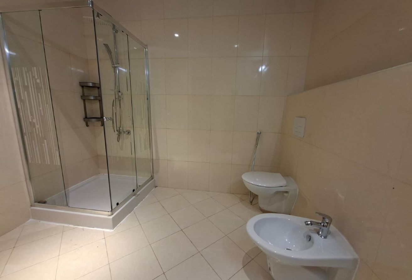 2 BHK Semi Furnished | Al Erkyah | QAR 6,500 thumbnail 8