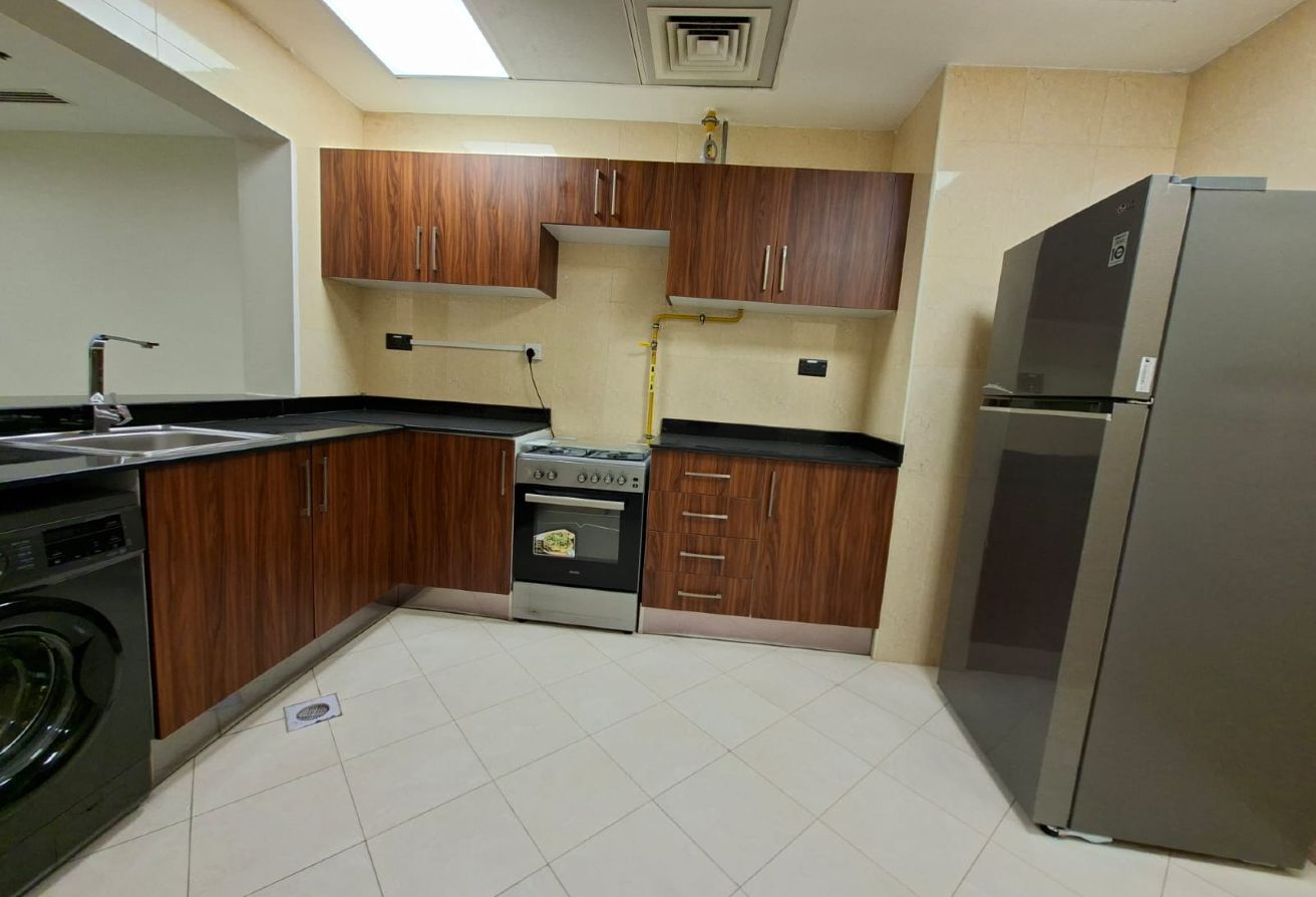2 BHK Semi Furnished | Al Erkyah | QAR 6,500 thumbnail 5
