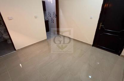 Apartment - Studio - 1 Bathroom for rent in Al Maamoura - Al Maamoura - Doha