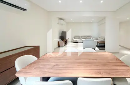 Apartment - 2 Bedrooms - 2 Bathrooms for rent in Umm Ghwailina Comm - Umm Ghuwalina - Umm Ghuwailina - Doha