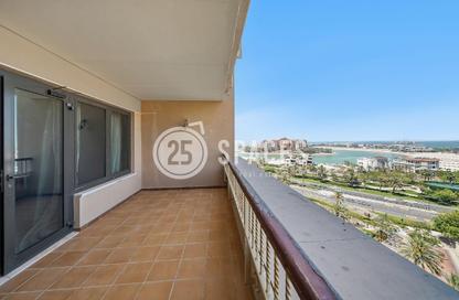 Apartment - 2 Bedrooms - 3 Bathrooms for sale in East Porto Drive - Porto Arabia - The Pearl Island - Doha