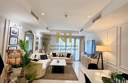 Apartment - 1 Bedroom - 2 Bathrooms for rent in West Porto Drive - Porto Arabia - The Pearl Island - Doha