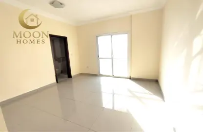 Apartment - 2 Bedrooms - 3 Bathrooms for rent in Al Mansoura - Al Mansoura - Doha