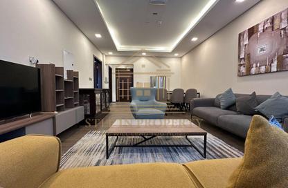 Apartment - 1 Bedroom - 2 Bathrooms for rent in Giardino Gardens - Giardino Villas - The Pearl Island - Doha