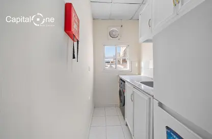 شقة - 1 حمام للايجار في شارع النعيجة - غرب الهلال - الهلال - الدوحة