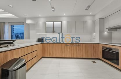 Apartment - 1 Bedroom - 2 Bathrooms for rent in Crystal Residence - Gewan Island - The Pearl Island - Doha