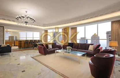 شقة - 4 غرف نوم - 5 حمامات للايجار في برج وست باي - الخليج الجنوبي - الخليج الغربي - الدوحة