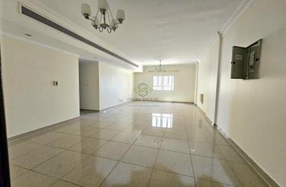 Apartment - 3 Bedrooms - 3 Bathrooms for rent in Al Mansoura - Al Mansoura - Doha