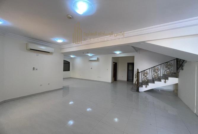 1012770 - Property Image 2