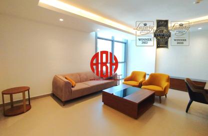 Apartment - 2 Bedrooms - 3 Bathrooms for rent in Burj Al Marina - Marina District - Lusail