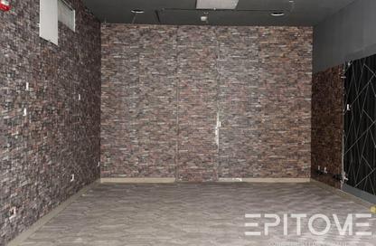 Shop - Studio - 1 Bathroom for rent in Bu Hamour Street - Abu Hamour - Doha