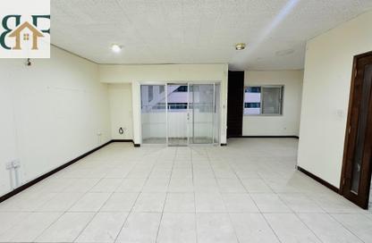 Apartment - 3 Bedrooms - 3 Bathrooms for rent in Al Mansoura - Al Mansoura - Doha