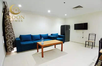 Apartment - 1 Bedroom - 1 Bathroom for rent in Umm Ghuwailina 4 - Umm Ghuwailina - Doha