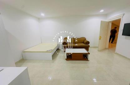 Villa - Studio - 1 Bathroom for rent in Al Maamoura - Al Maamoura - Doha