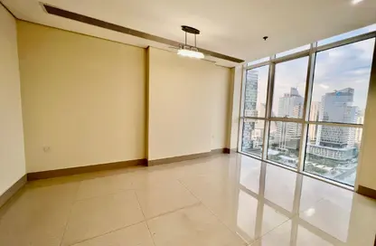 Apartment - 2 Bedrooms - 2 Bathrooms for rent in Lusail Marina Heights - Marina District - Lusail