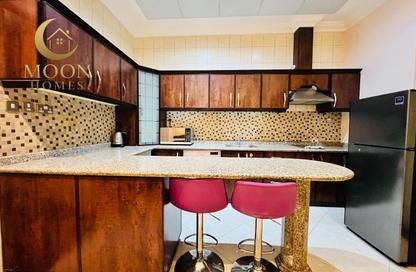 Apartment - 1 Bedroom - 2 Bathrooms for rent in Umm Ghwailina Comm - Umm Ghuwalina - Umm Ghuwailina - Doha Apartment - 1 Bedroom - 2 Bathrooms for rent in Umm Ghwailina Comm - Umm Ghuwalina - Umm Ghuwailina - Doha