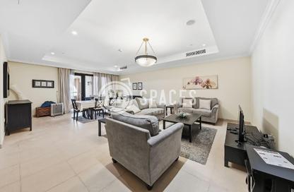 Apartment - 2 Bedrooms - 3 Bathrooms for rent in West Porto Drive - Porto Arabia - The Pearl Island - Doha