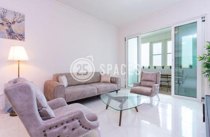 Apartment - 2 Bedrooms - 3 Bathrooms for sale in Viva East - Viva Bahriyah - The Pearl Island - Doha