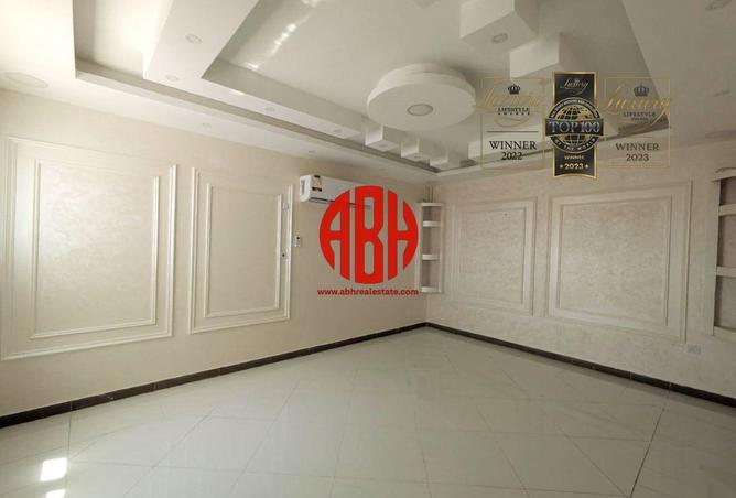 54493814 - Property Image 2