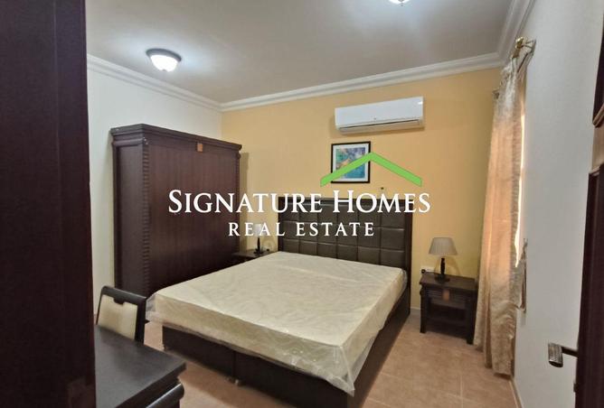 988943 - Property Image 3