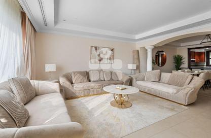 Townhouse - 2 Bedrooms - 3 Bathrooms for rent in Porto Arabia Townhouses - Porto Arabia - The Pearl Island - Doha