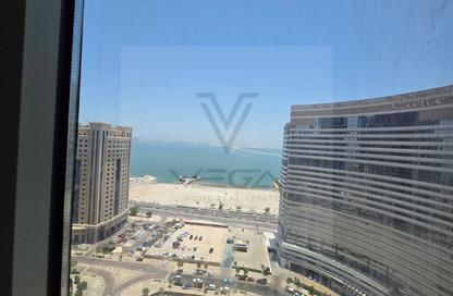Apartment - 2 Bedrooms - 4 Bathrooms for rent in West Bay Tower - West Bay - West Bay - Doha Apartment - 2 Bedrooms - 4 Bathrooms for rent in West Bay Tower - West Bay - West Bay - Doha