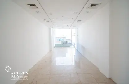Shop - Studio - 1 Bathroom for rent in Um Salal shops - Umm Salal City - Doha