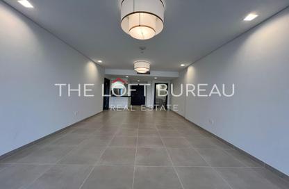 Apartment - 1 Bedroom - 2 Bathrooms for sale in Al Mutahidah Tower - Viva Bahriyah - The Pearl Island - Doha