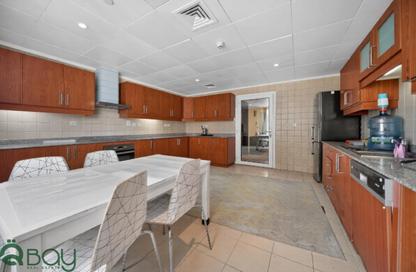 Apartment - 2 Bedrooms - 3 Bathrooms for rent in West Porto Drive - Porto Arabia - The Pearl Island - Doha Apartment - 2 Bedrooms - 3 Bathrooms for rent in West Porto Drive - Porto Arabia - The Pearl Island - Doha