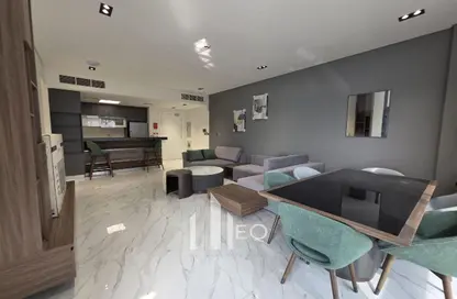 Apartment - 2 Bedrooms - 4 Bathrooms for sale in Boulevard View - Yasmeen City - Lusail