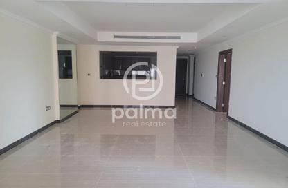 Apartment - 1 Bedroom - 2 Bathrooms for rent in East Porto Drive - Porto Arabia - The Pearl Island - Doha