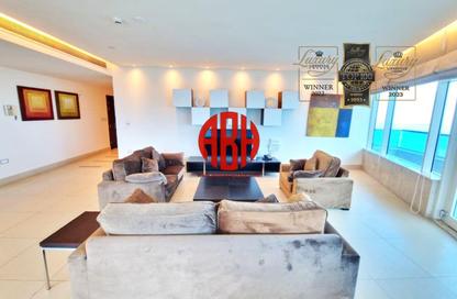Apartment - 3 Bedrooms - 5 Bathrooms for rent in West Bay Tower - West Bay - West Bay - Doha