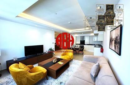 Apartment - 1 Bedroom - 2 Bathrooms for rent in The E18hteen - Marina District - Lusail