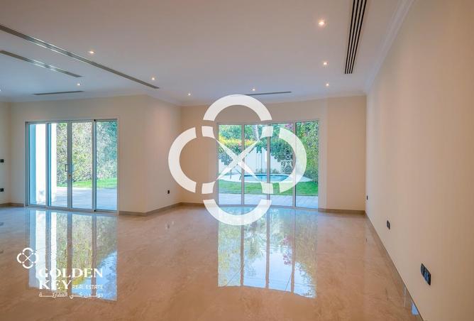 53237940 - Property Image 2