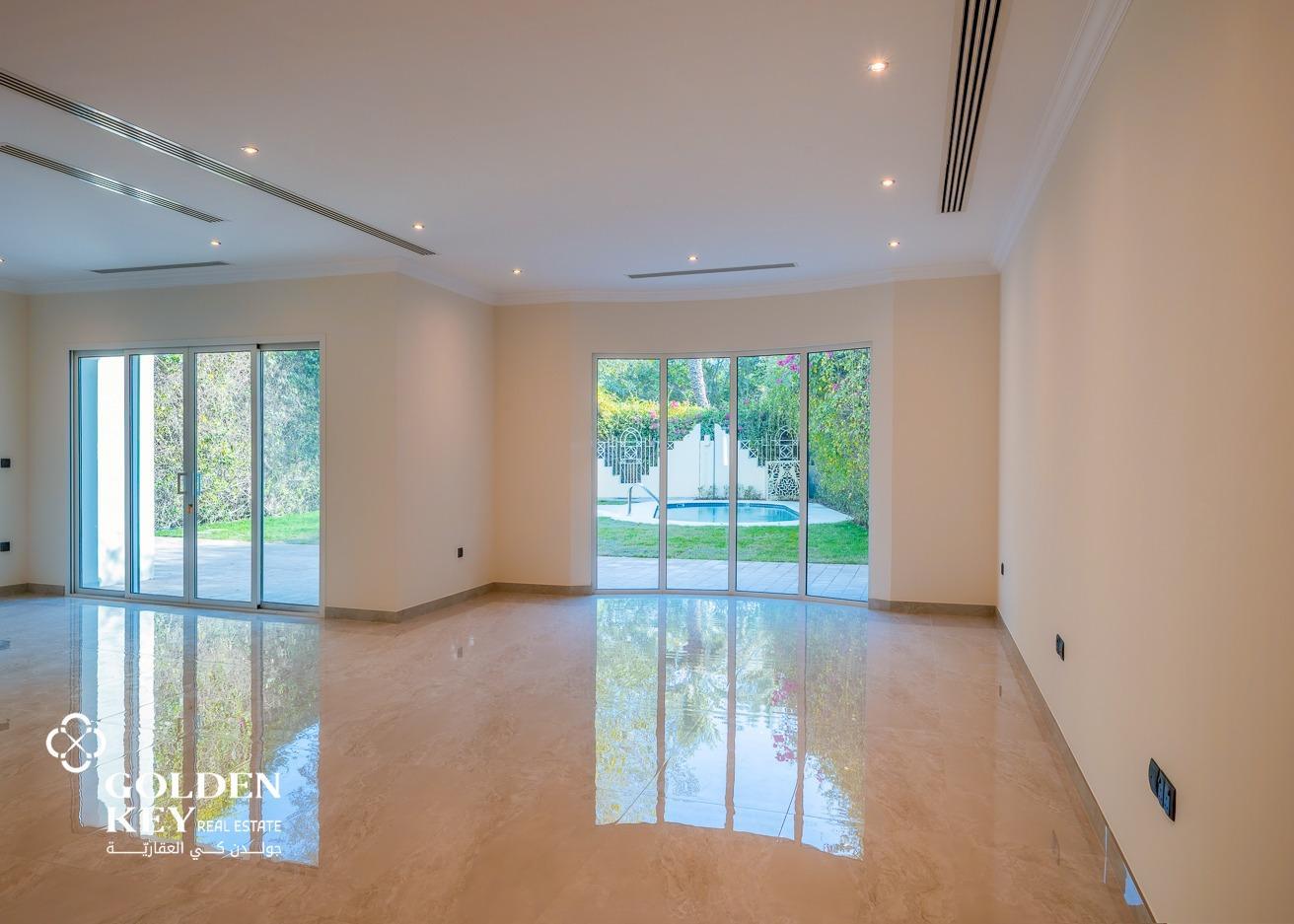 4BR Villa | Pool/Beach access | WestBay Lagoon