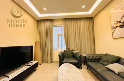 Apartment - 1 Bedroom - 2 Bathrooms for rent in Umm Ghwailina Comm - Umm Ghuwalina - Umm Ghuwailina - Doha