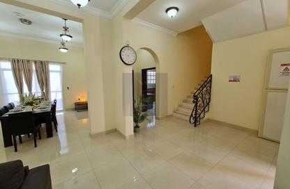 مجمع سكني - 4 غرف نوم - 4 حمامات للايجار في منطقة الداون تاون - وسط المدينة - الخور
