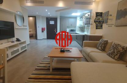 Apartment - 2 Bedrooms - 2 Bathrooms for rent in Al Sadd Road - Al Sadd - Doha