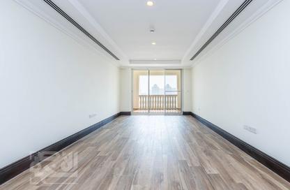 Apartment - 1 Bedroom - 2 Bathrooms for rent in Tower 19 - Viva Bahriyah - The Pearl Island - Doha