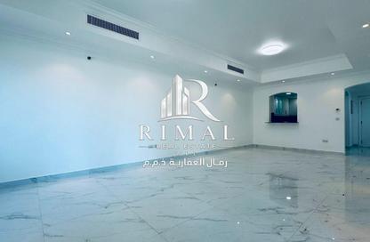 Apartment - 2 Bedrooms - 3 Bathrooms for sale in East Porto Drive - Porto Arabia - The Pearl Island - Doha
