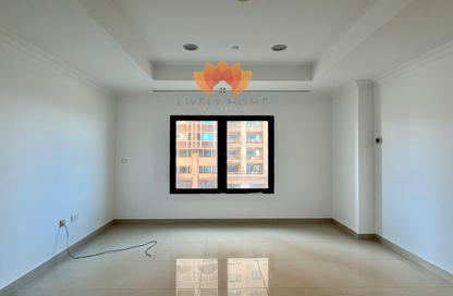 Apartment - 3 Bedrooms - 5 Bathrooms for rent in East Porto Drive - Porto Arabia - The Pearl Island - Doha